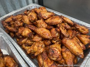 tray of smoked chicken at mountain boomer